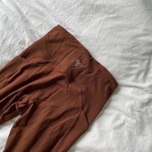 TNA Trace Hi-Rise Legging